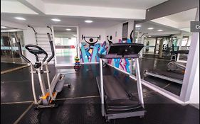 LOFT com garagem e piscina Prédio frente MAR